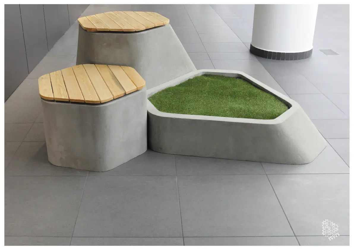 مبلمان شهری با طراحی مدرن و کاربردی در فضاهای عمومی