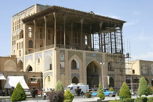 بادگیر سنتی در یک خانه ایرانی