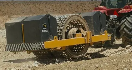 غلتک شبکهای برای تراکم خاک در پروژههای راهسازی