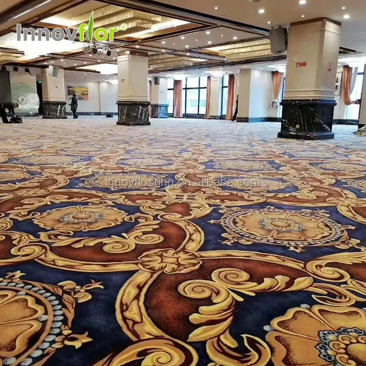 فرش دستباف با طرح سنتی برای پذیرایی گرم و دلپذیر
