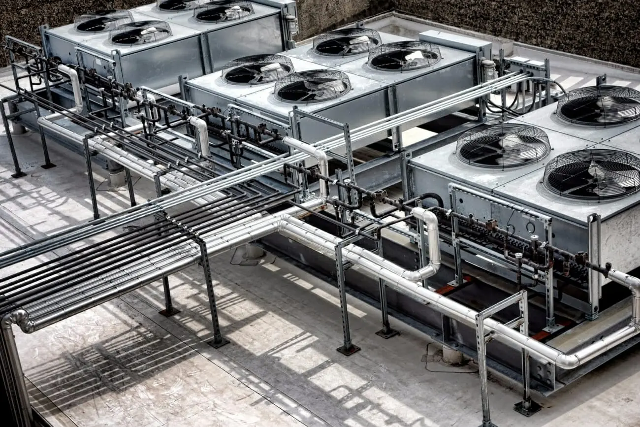 سیستم‌های HVAC مدرن با استفاده از انرژی‌های تجدیدپذیر و فناوری‌های هوشمند