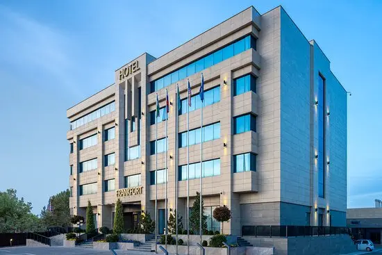 نمونه یک هتل مدرن پس از بازسازی کامل