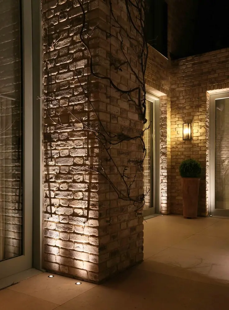 نورپردازی نمای سنگی