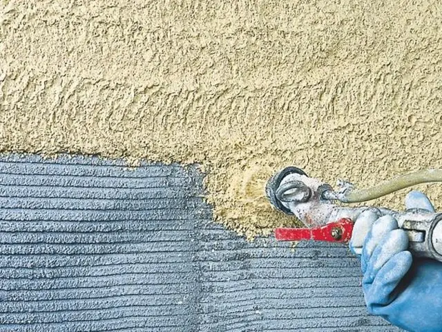 ترمیم ترک‌های نمای ساختمان