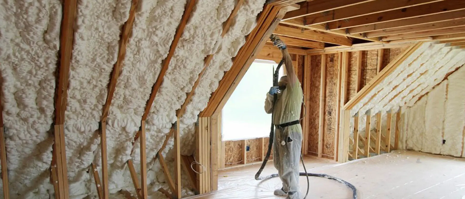 نقش عایق‌کاری در کاهش مصرف انرژی ساختمان